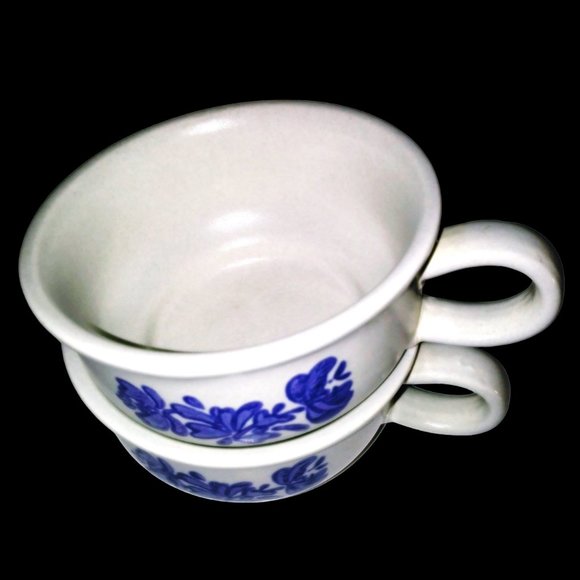 Pfaltzgraff Yorktowne Coffee Cup, Set of 4 Cups,  Soup Cups, Country Kitchen Cup - Picture 6 of 7